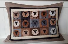 Farmhouse Flanell Sheep Kissen