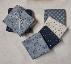 4 pack  Snowman Gatherings blue